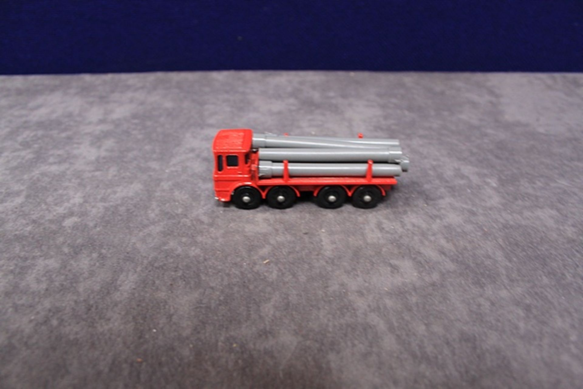 Mint Matchbox Series A Lesney Product Diecast # 10 Pipe Truck With 7 Pipes With Near Mint E Type