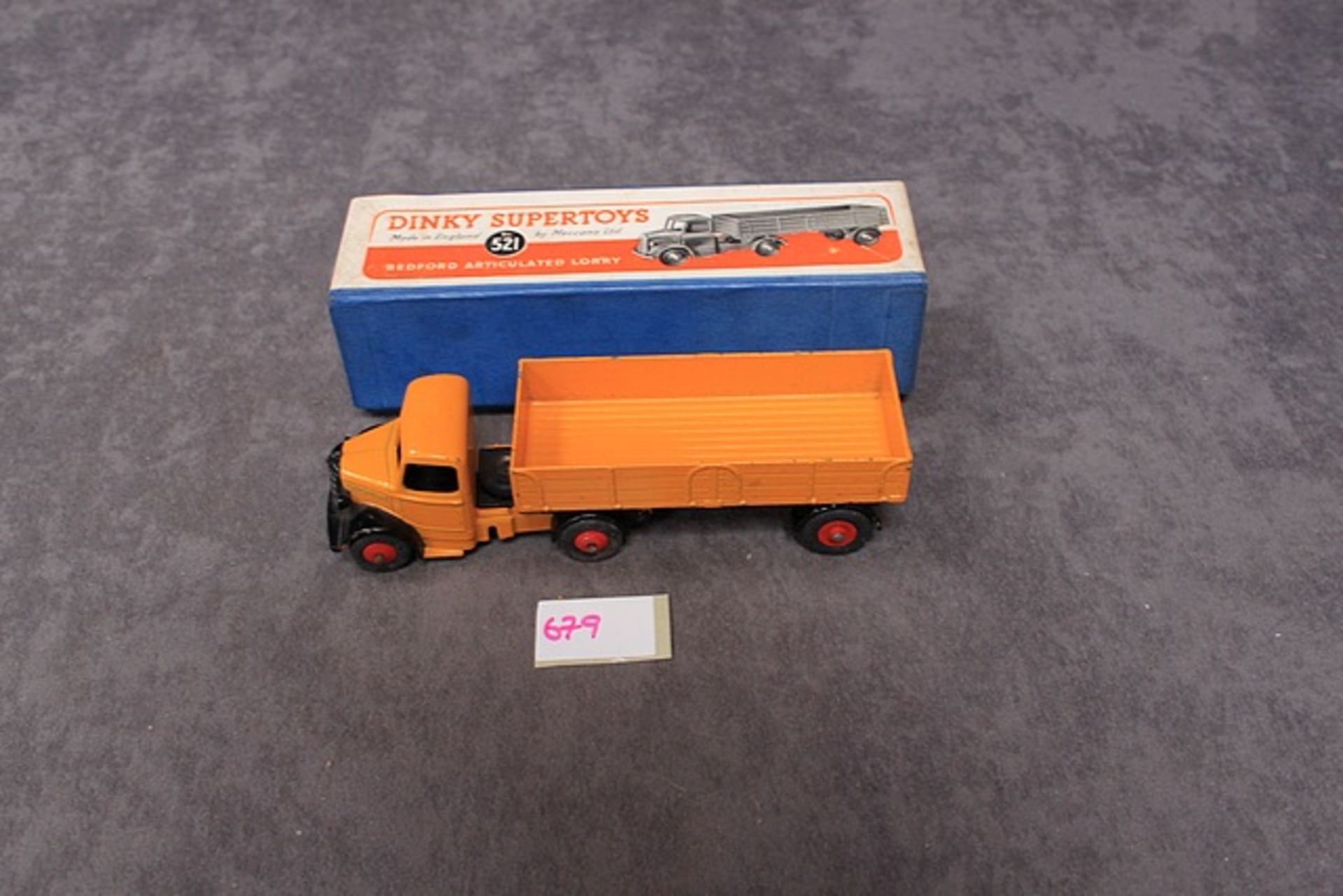 Excellent Dinky Toys Diecast # 521 Bedford Articulated Lorry (With Some Very Small Chips) With Solid - Image 2 of 2
