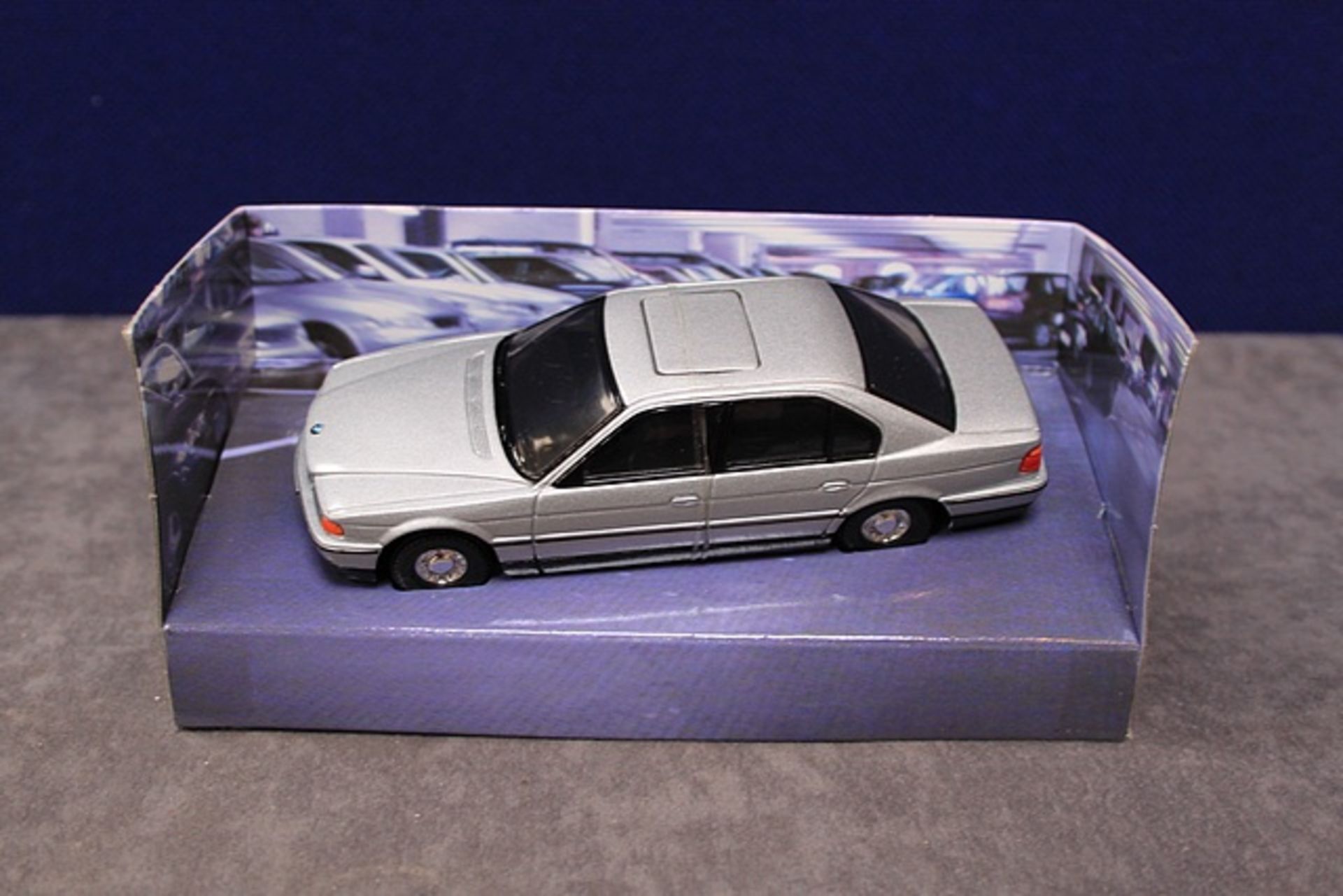 Corgi Diecast 007 The Definitive Bond Collection # 05101 BMW 7650i From Tomorrow Never Dies In Box