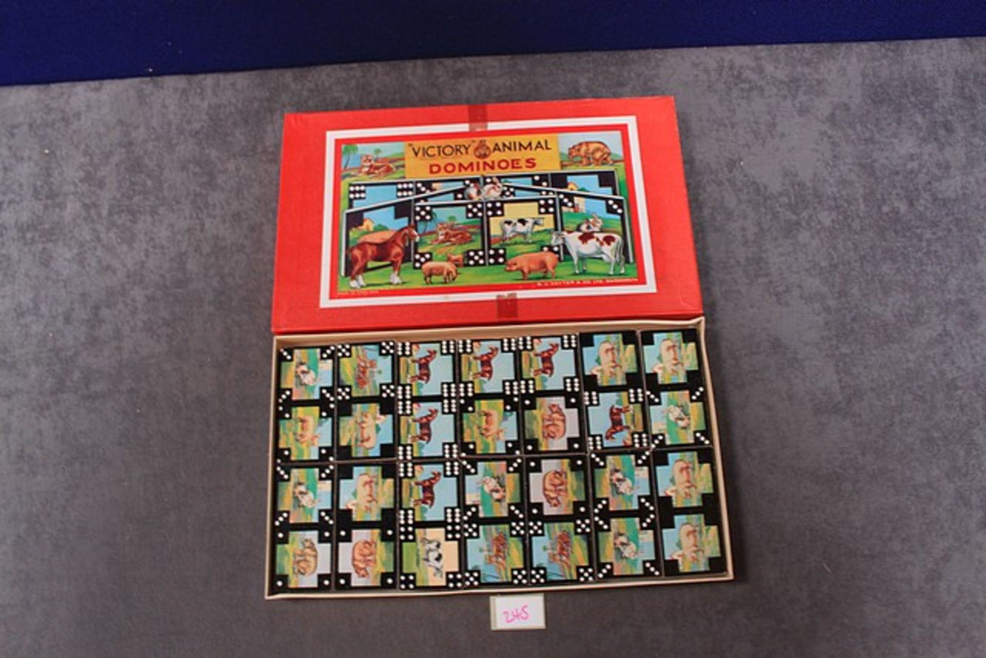 Victory Wooden Animal Dominoes in superb condition with a great box - Image 2 of 2