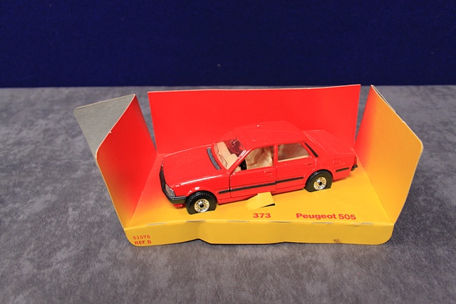 Corgi Diecast Number 373 Peugeot 505 With Very Good Box - Image 2 of 2