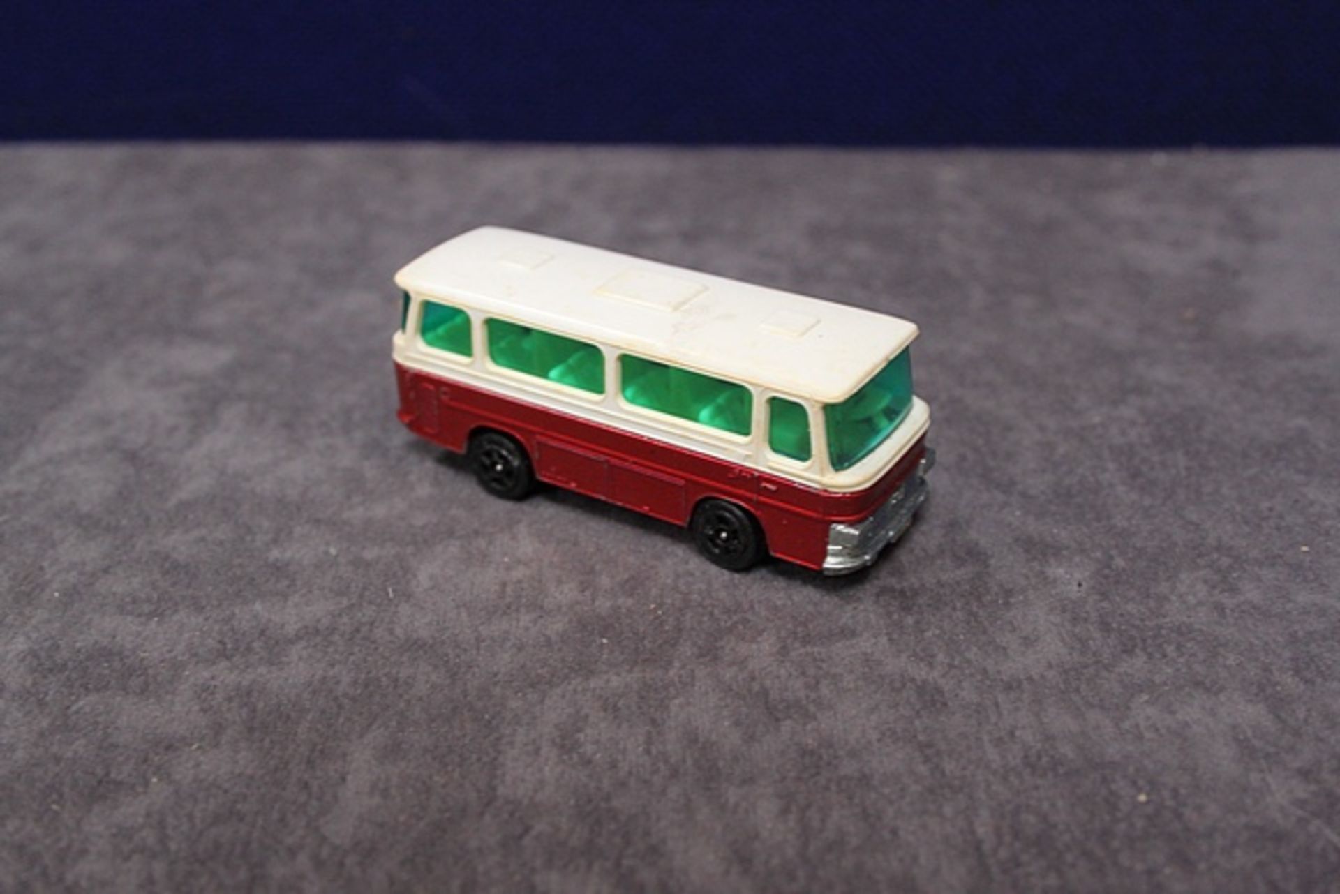 Matchbox Superfast Diecast # 12 Metallic Purple Setra Coach In Firm Box With A Small Tear On Flap - Image 2 of 3