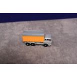 Mint Matchbox A Lesney Product #47 DAF Tipper Container Truck in a crisp E Type Box