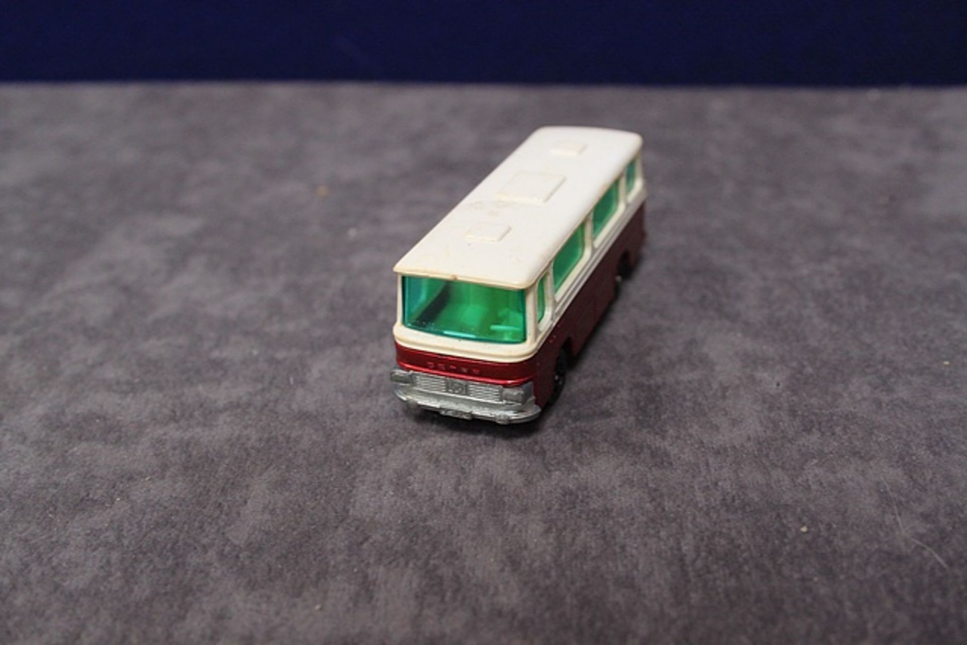 Matchbox Superfast Diecast # 12 Metallic Purple Setra Coach In Firm Box With A Small Tear On Flap