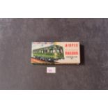 Airfix 00 Scale Kit Pattern R201 British Railways Bus Series 2 with instructions with box