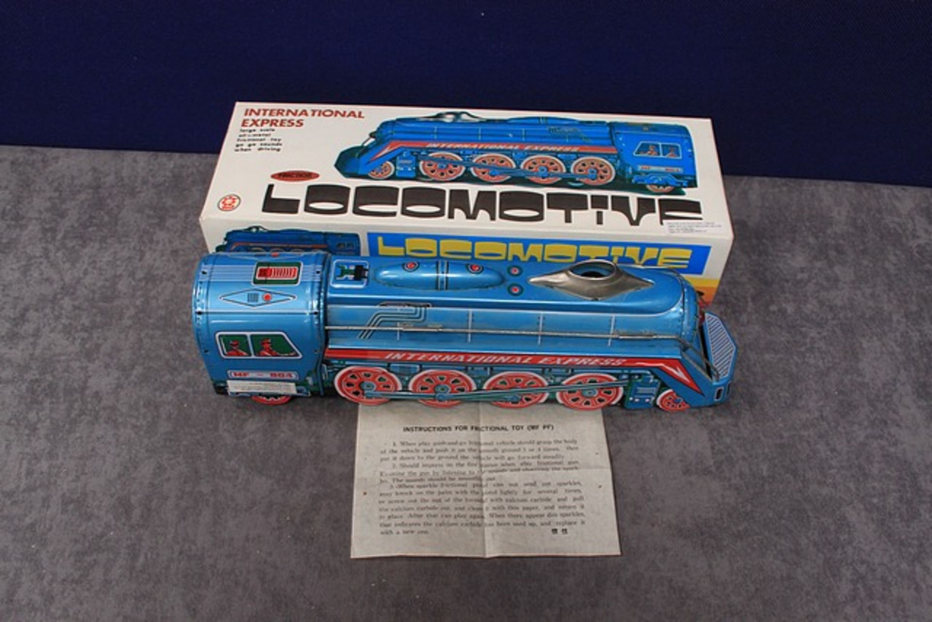 China MF804 Friction Powered International Express Locomotive With Instructions And Box - Image 2 of 3