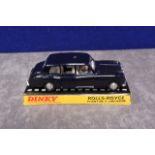 Dinky Toys Diecast # 152 Rolls Royce Phantom V Limousine With Driver In Display Box