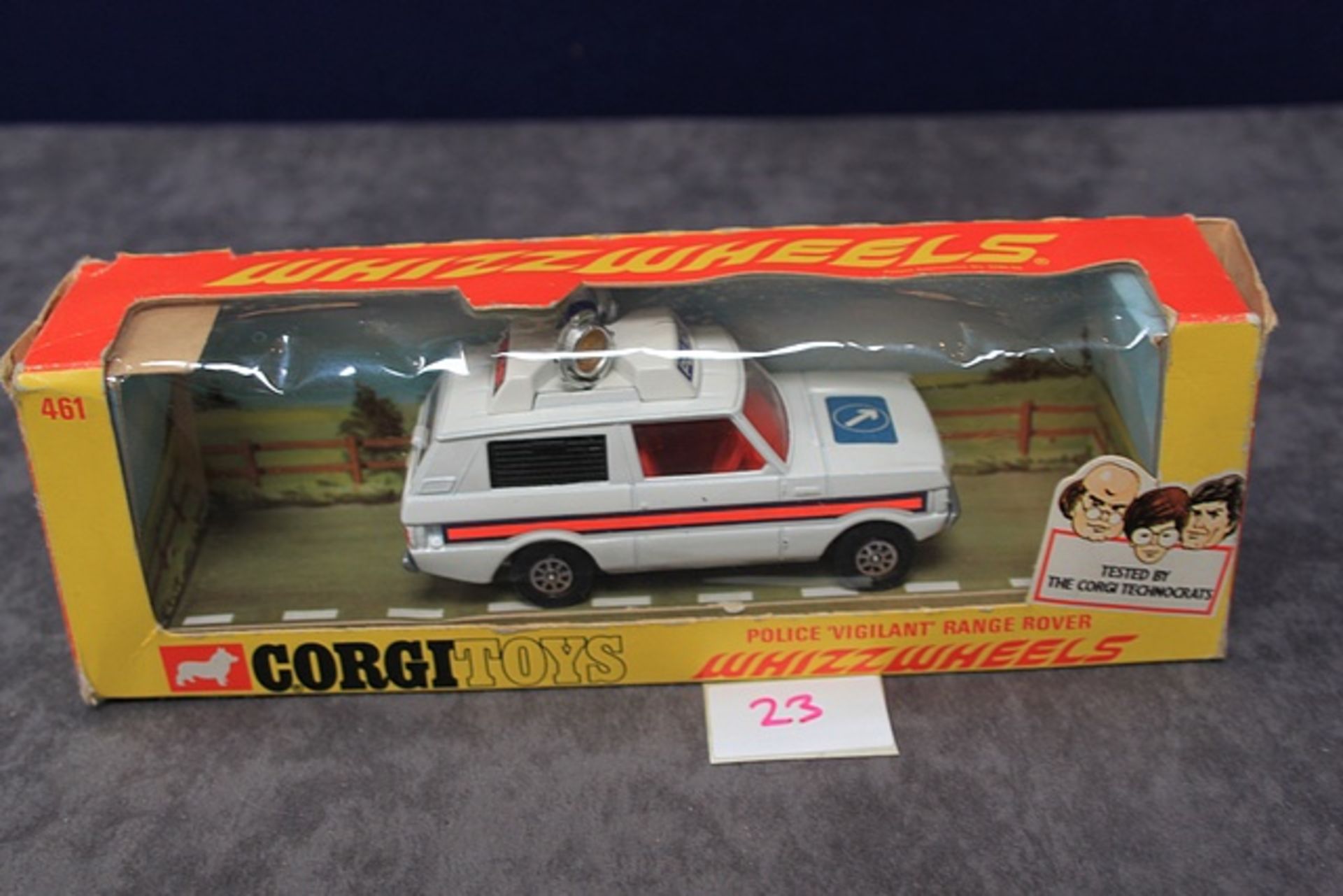 Corgi Whizzwheels Diecast Number 461 Police 'Vigilant' Range Rover With Excellent Box - Image 2 of 3