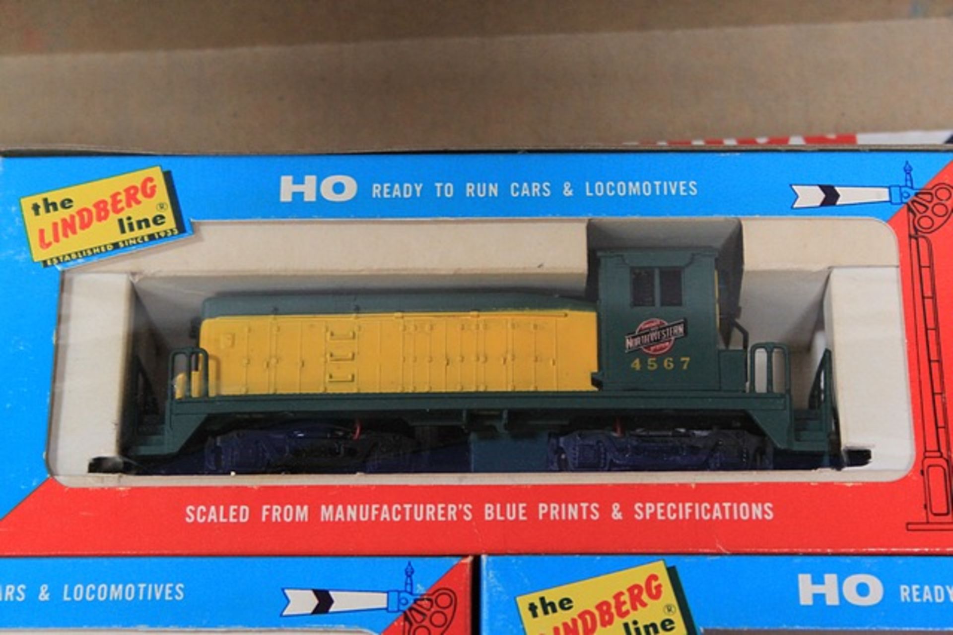 The Lindberg Line Ready to run H0 Train Set in box (Never been out of box) - Image 5 of 5