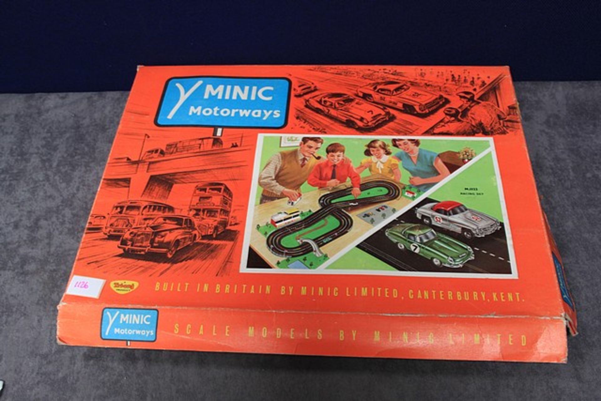 Triang Minic Motorways racing set M.1522 including two cars in box - Image 3 of 3