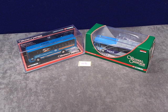 2x Limited Editions Corgi The Orinial Omnibus Company borth in original Display cases, comprising