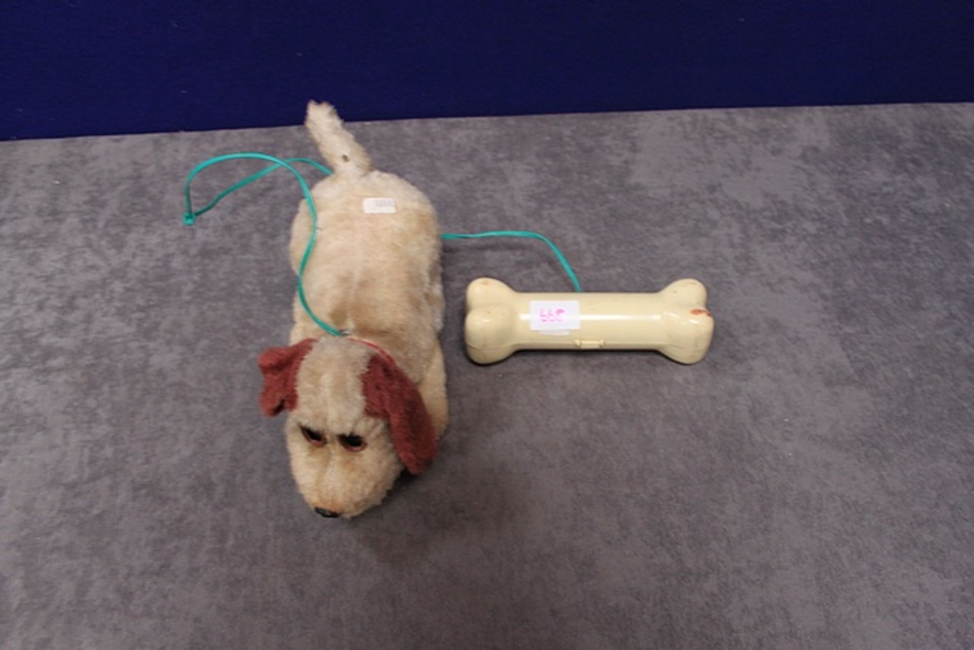 Tomy Tethered Remote Control "Sniffy The Nosey Puppy" Battery Operated Dog With A Bone No Box