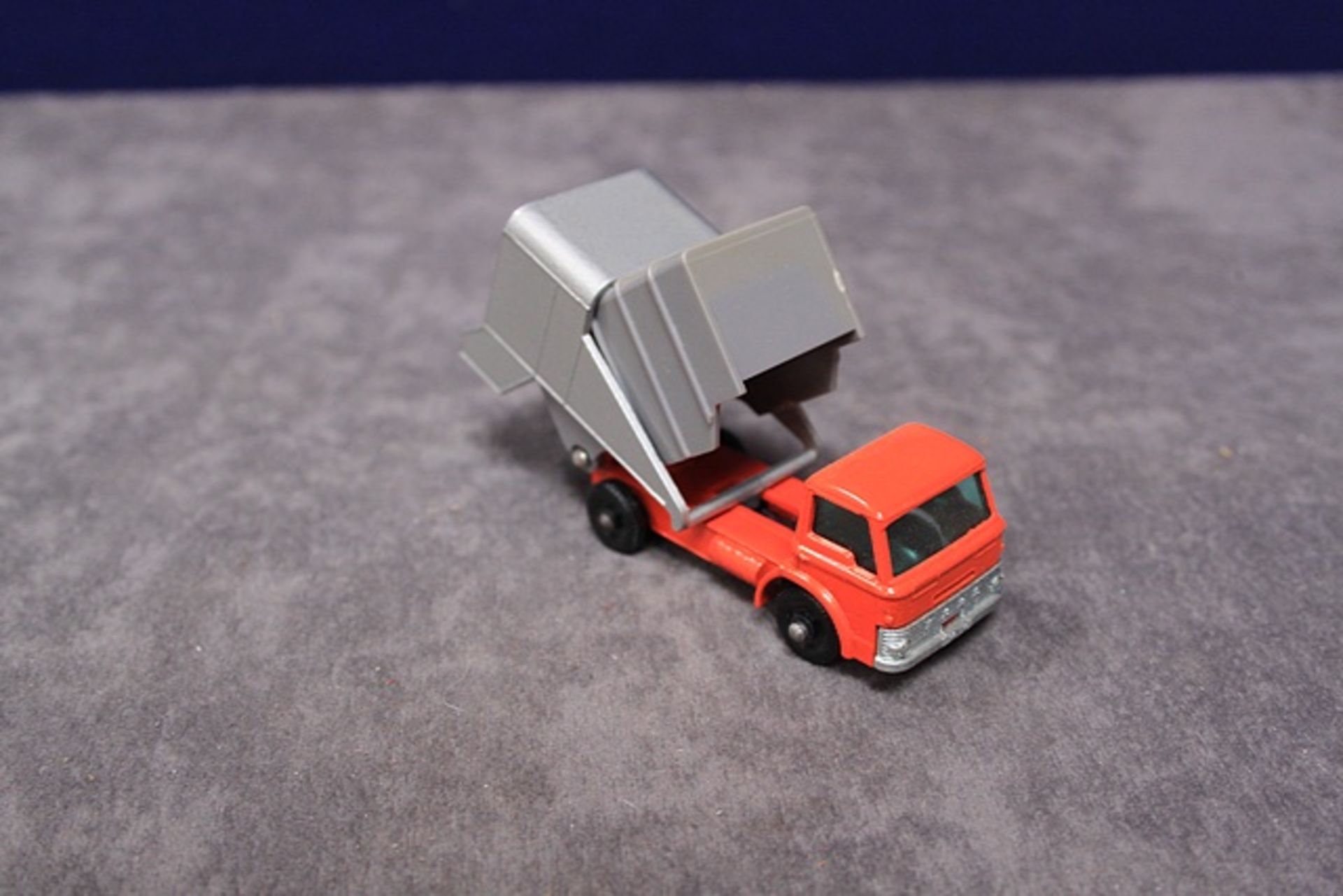 Mint Matchbox Series A Lesney Product Diecast # 7 Ford Refuse Truck With Good E Type Box - Image 2 of 3