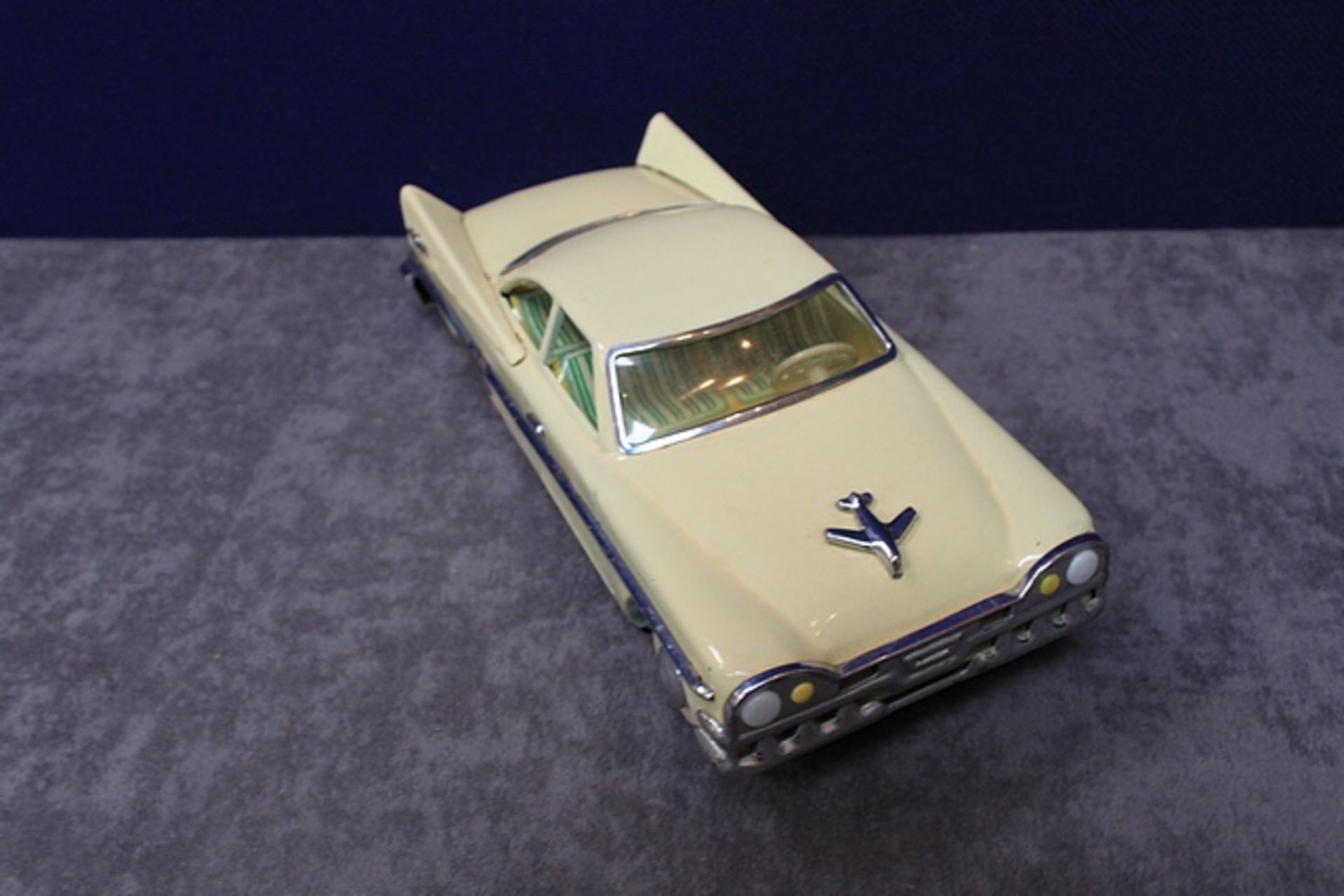 Rare And VIntage Chinese Tinplate Car, Streamline Electric Sedan, - Art No. ME009 Battery Operated - Image 3 of 3