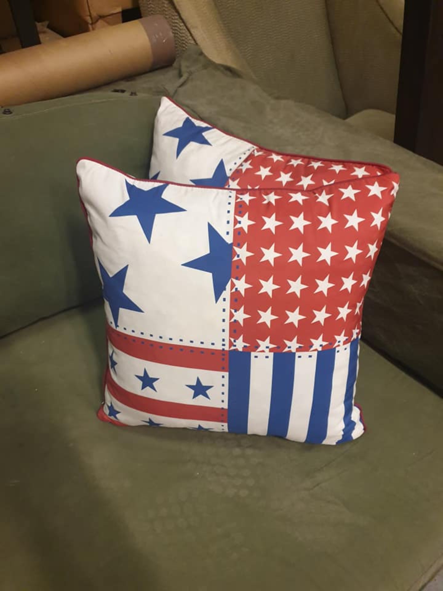 2 x Stars and Stripes Cushions - Image 2 of 2