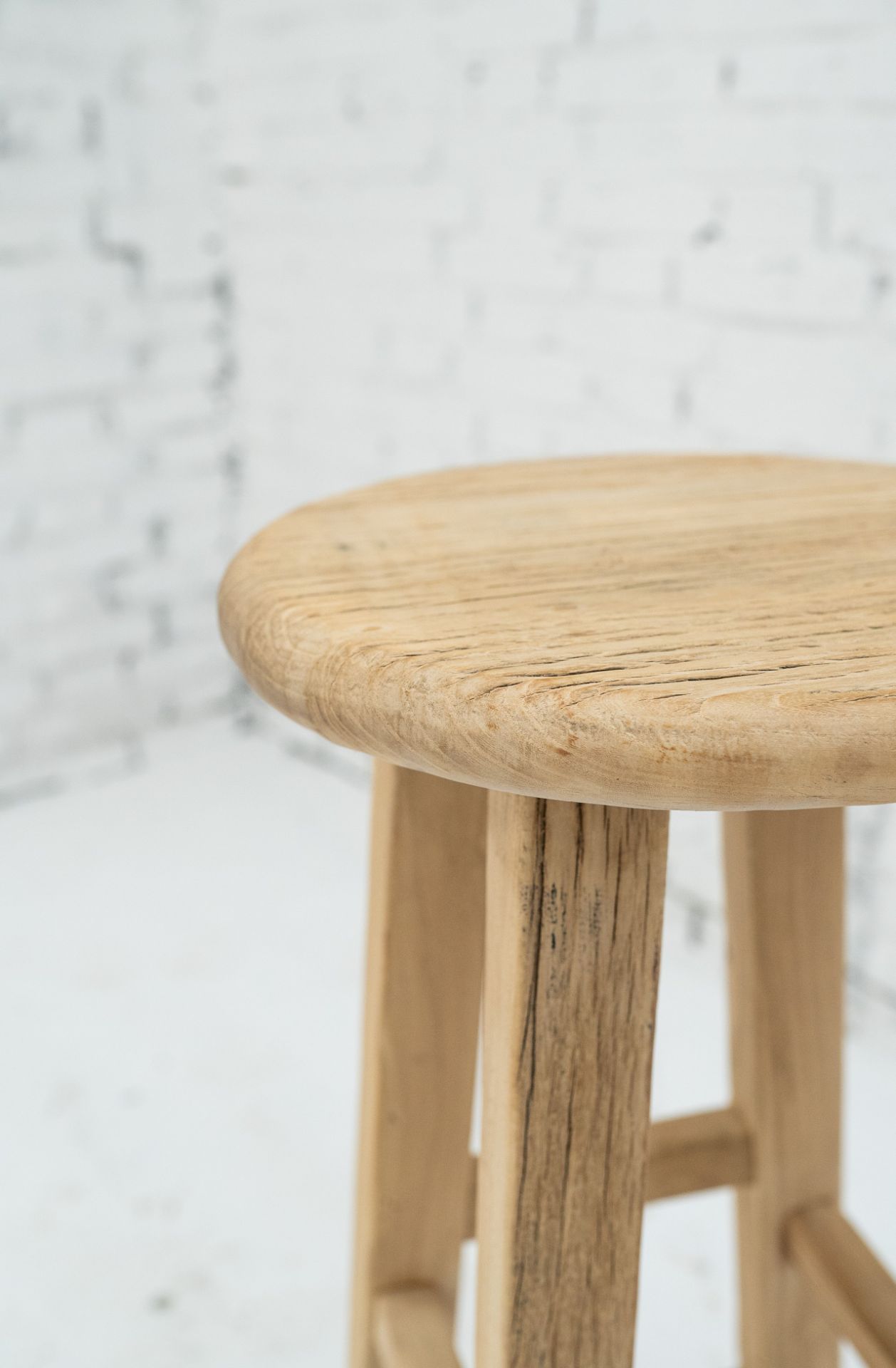 2 x Tall Elm Stool: Stunning wooden bar stools from the Heibei province of China. - Image 3 of 4