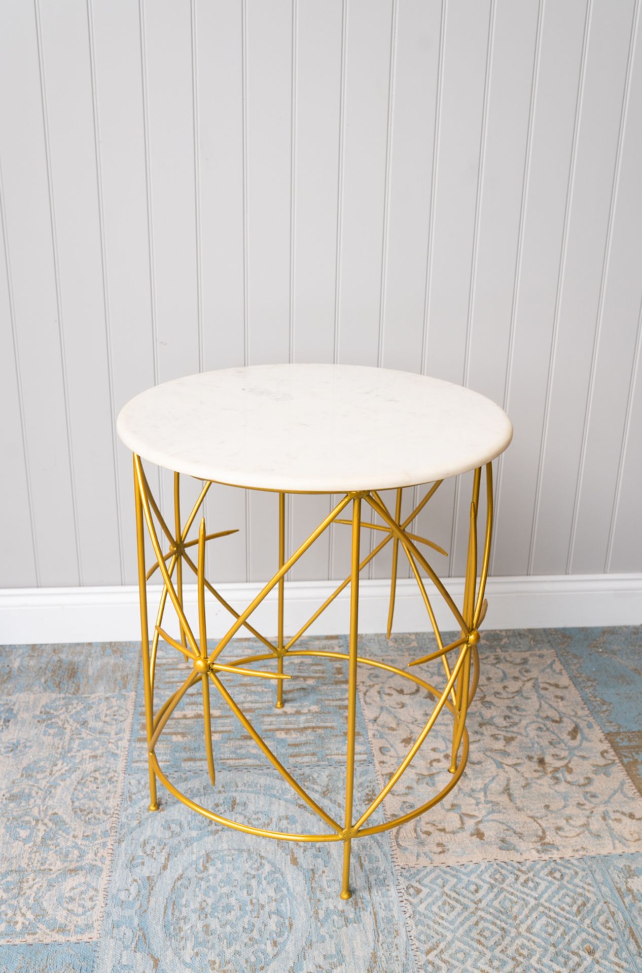 Side Table - Bright White and Gold: A gorgeous large side table finished in a bright gold powder.
