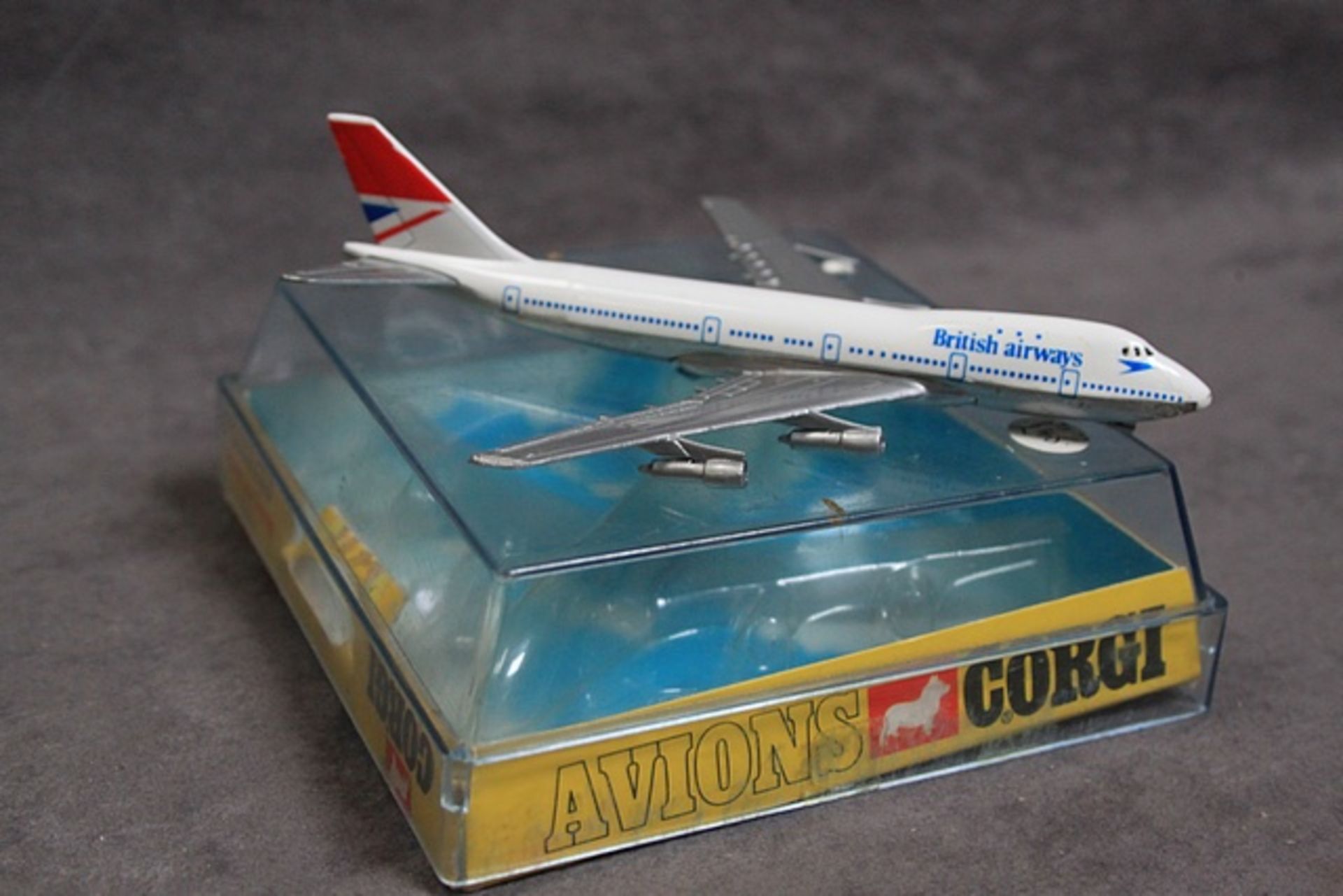 Mint Corgi Toys Diecast #.1315 Boeing 747 in plastic case British Airways Decal Jumbo Passenger - Image 2 of 2