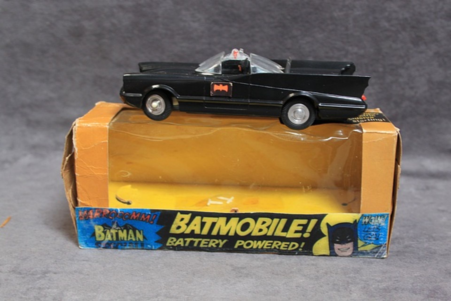 Rare Original 1966 Spot On Triang Magicar Batmobile In Box ThisTriang Spot On Magicar Batmobile - Image 2 of 4