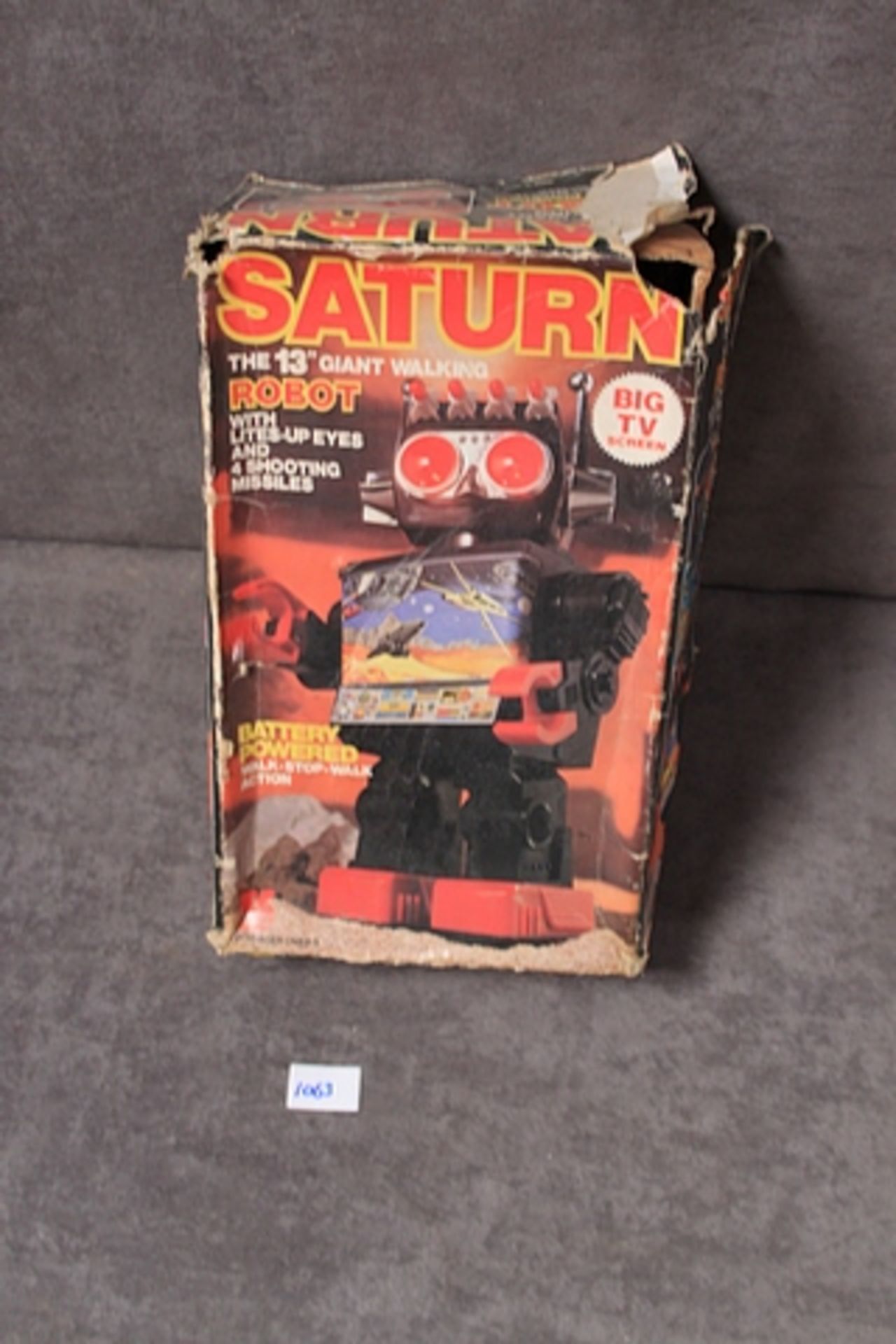 Kamco (Hong Kong) #1981 Saturn 13" Robot in a poor box (missiles missing) - Image 2 of 4