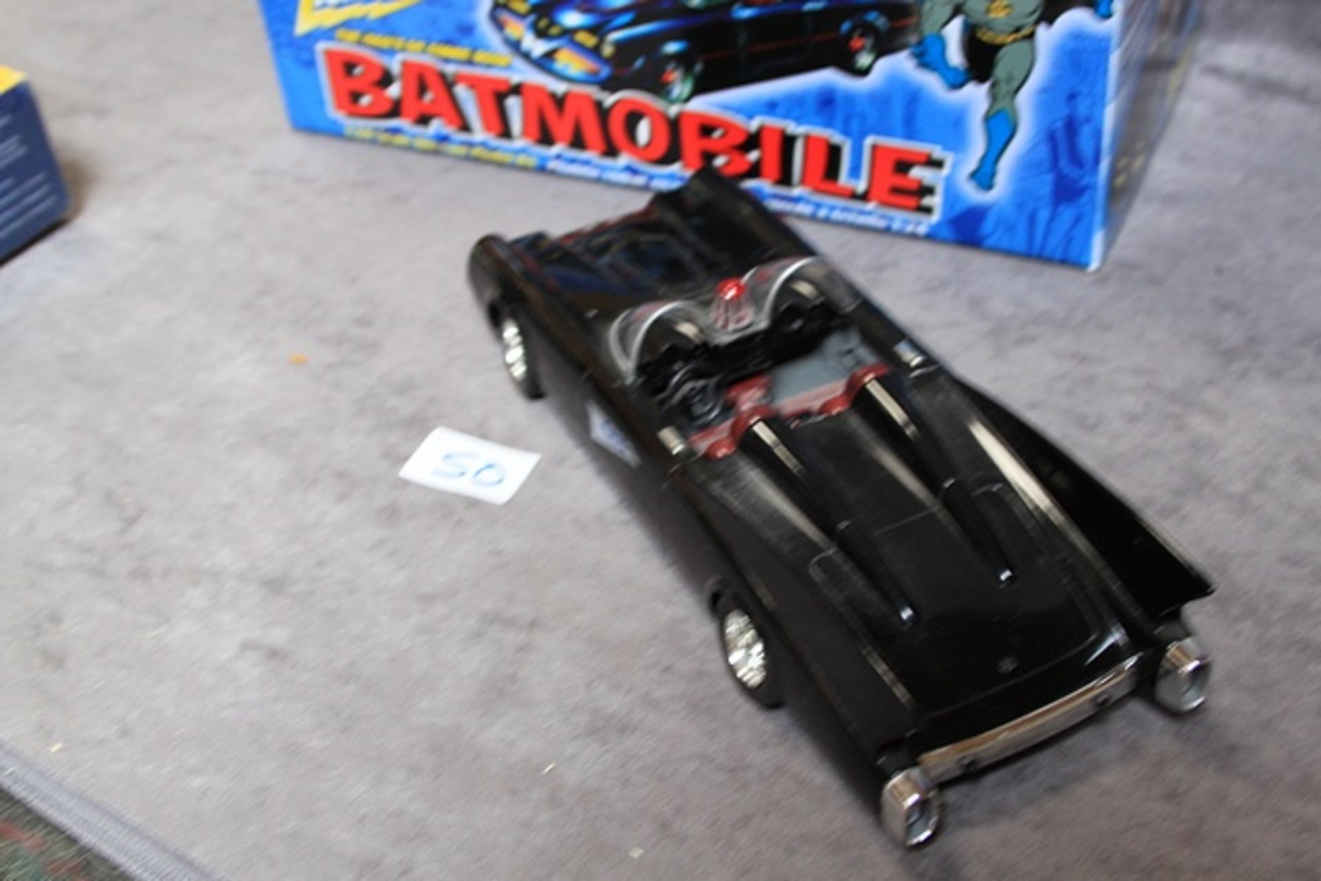 Johnny Lightning Batmobile 1950's DiecastPre-painted Assembly Kit 1/24 Scale Johnny Lightning Is A - Image 2 of 3