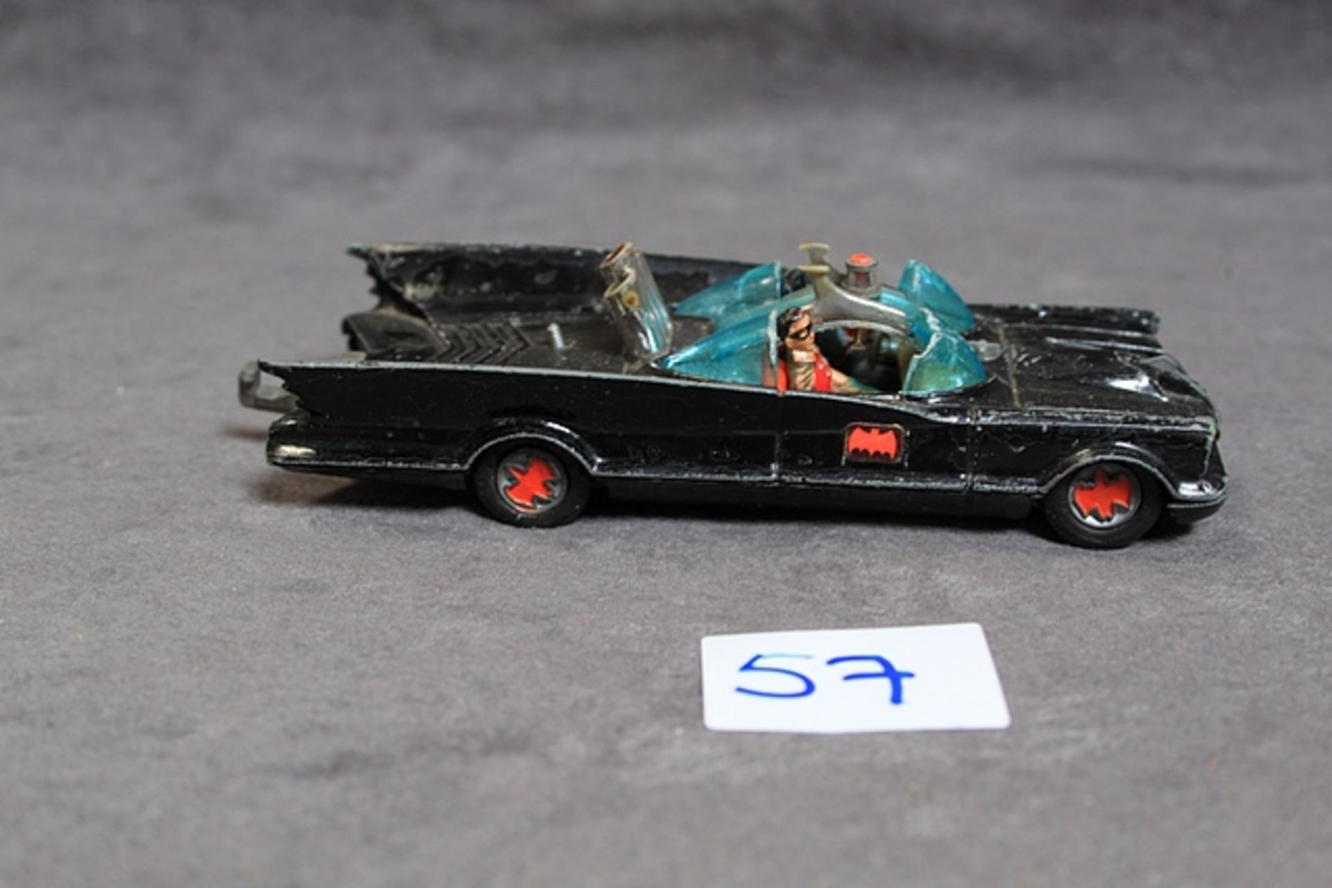 Corgi Vintage 1966 1st Issue #267 Corgi Batmobile Toy In Played Condition All Corgi 267 Batmobiles - Image 2 of 3