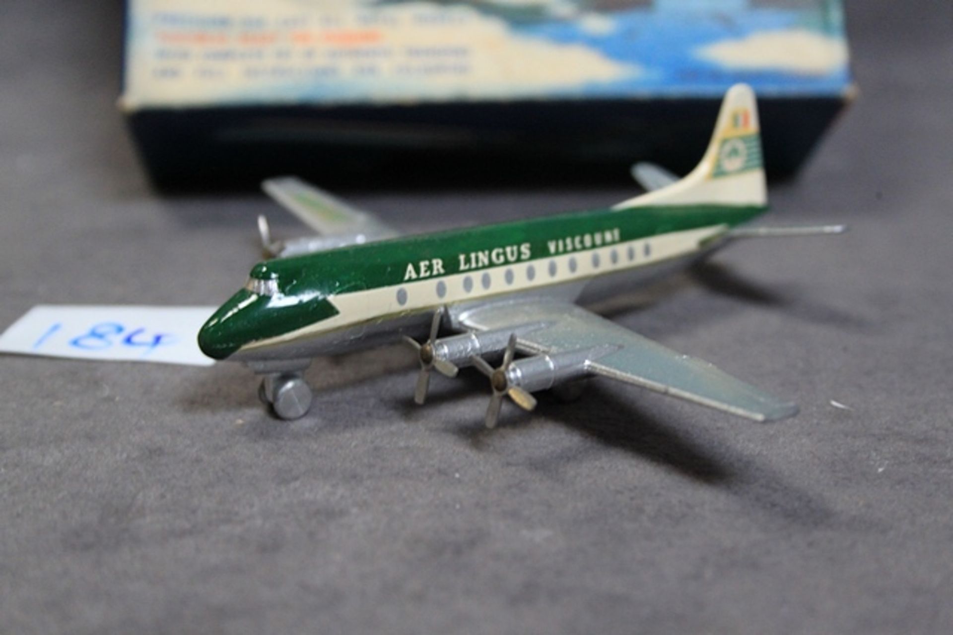 Lone Star Aircraft of the World 1/250th scale Diecast Aer Lingus Decal Plane - Image 2 of 3