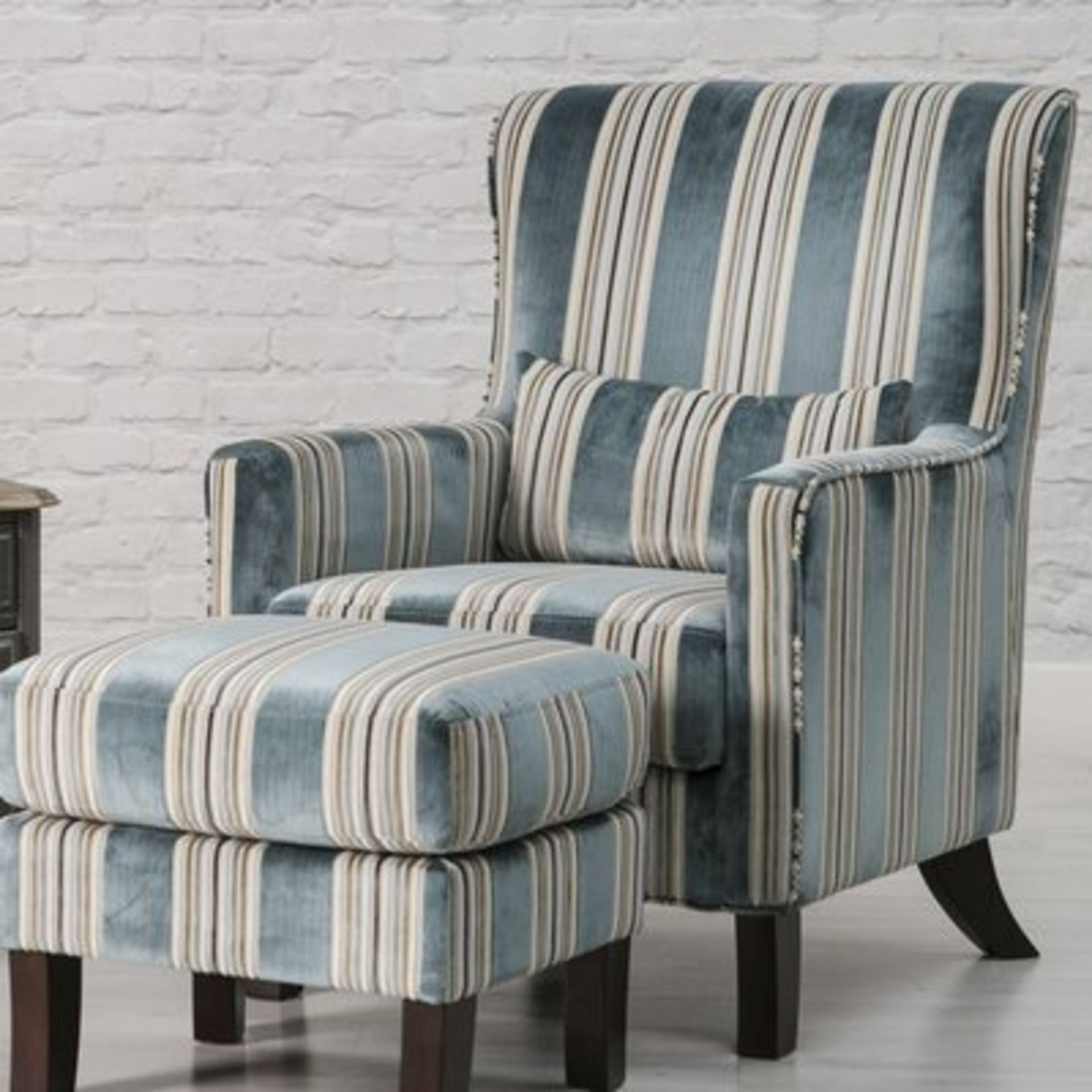 Hubbardston Armchair Grey Velvet Capture The Rolling Hills And Timeless Charm Of The English