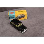 Mint Corgi Toys Diecast #418 Austin Taxi in a good box (taped one end) No driver