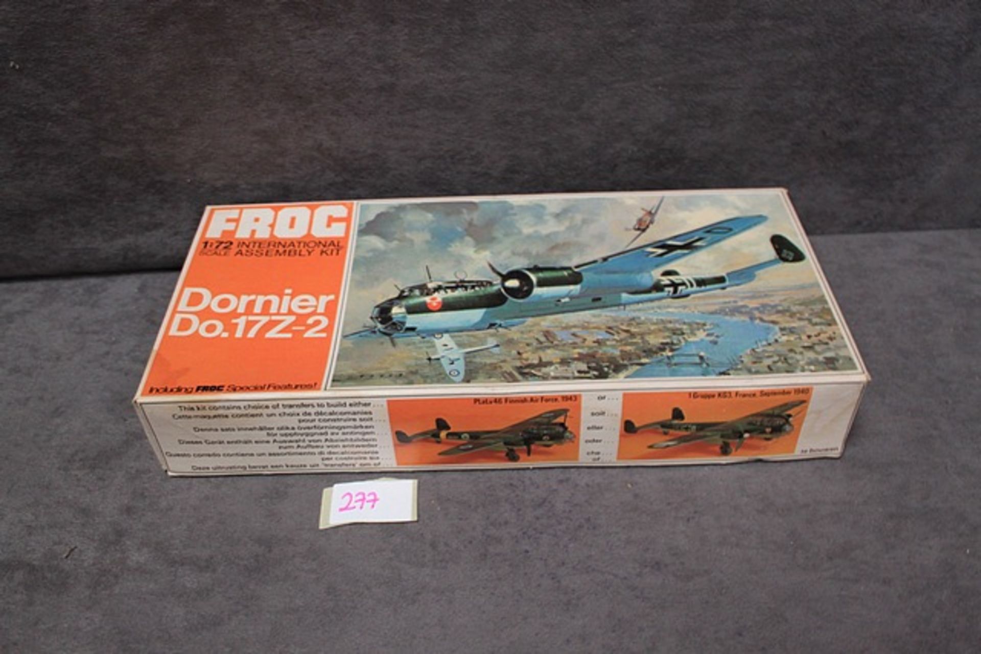 Frog 1:72 scale #F205 Dornier Do.17Z-22 with instructions in box