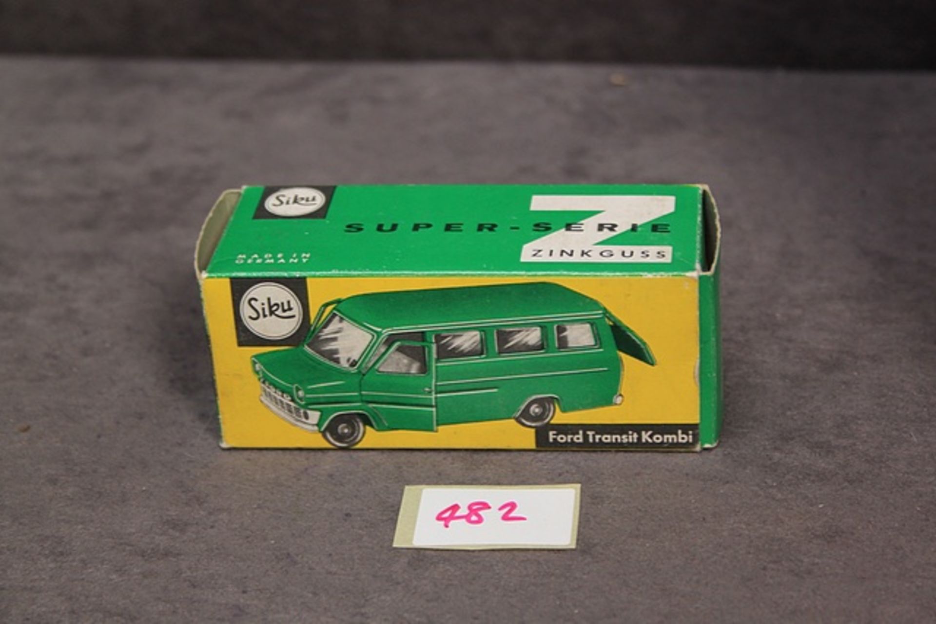 Rare Mint Siku diecast #V268 Ford Transit Kombi in crisp box - Image 2 of 3