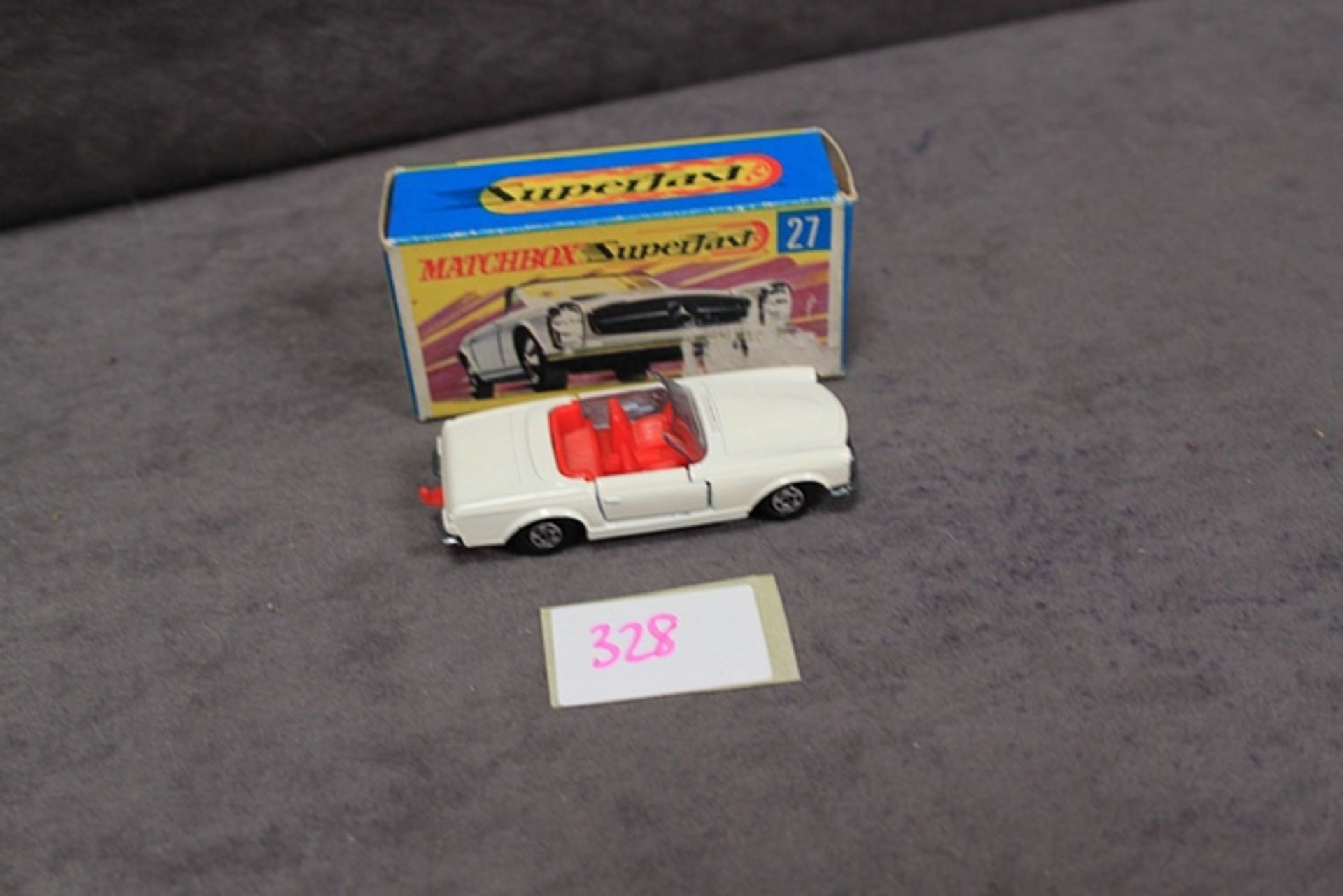 Mint Matchbox Superfast diecast #27 White body red interior and unpainted basein excellent box - Image 2 of 2