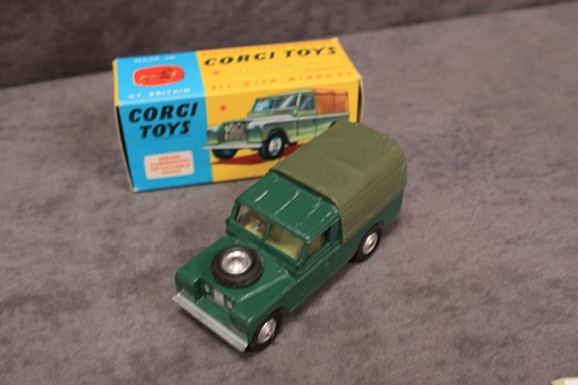 Mint Corgi Toys Diecast #438 Land Rover 109" W.B. in Green with leaflet in a mint box