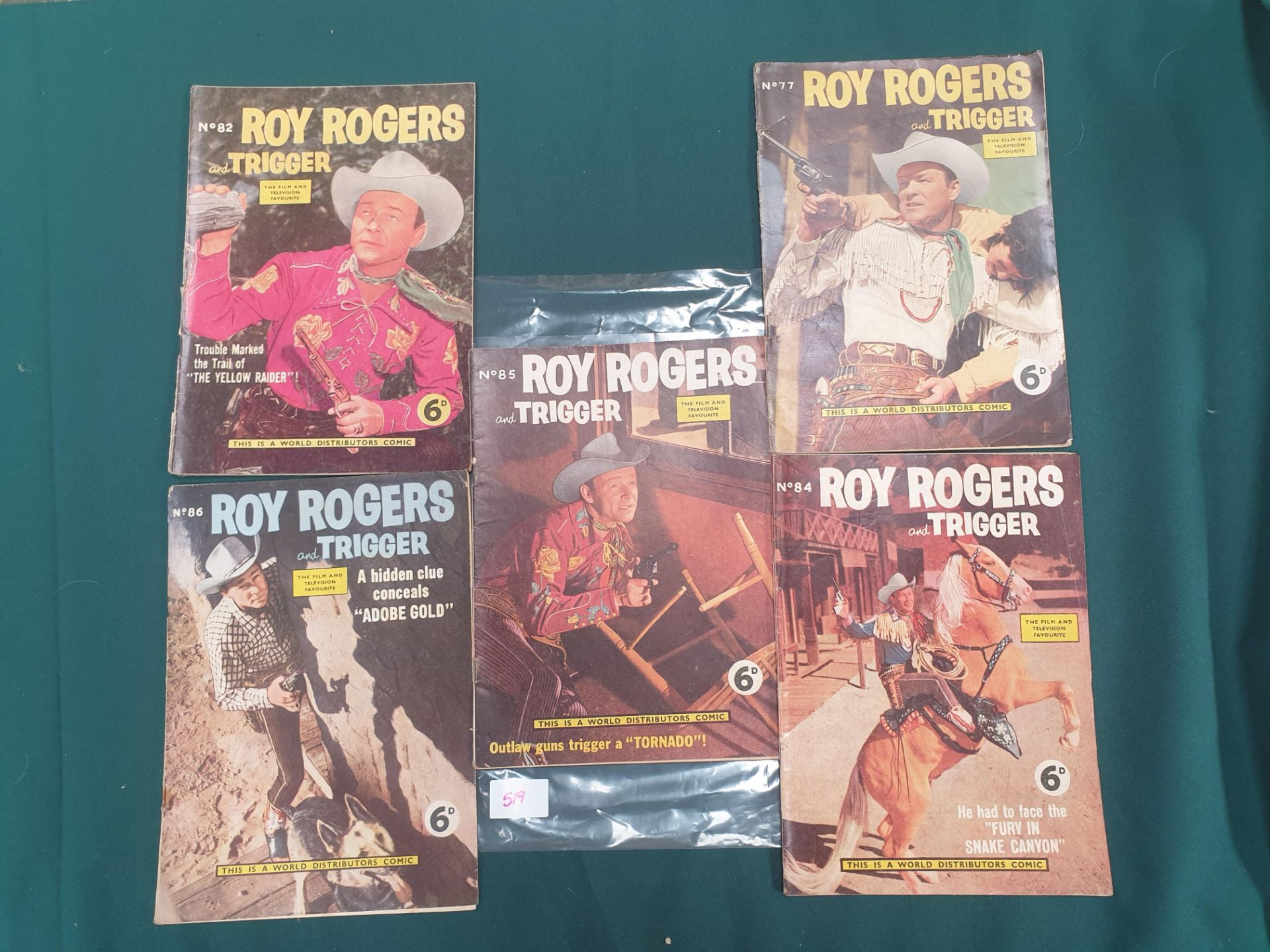 5 x Comic Issues comprising Roy Rogers Trigger Comics #77 Roy Rogers Trigger Comics #82 Roy Rogers