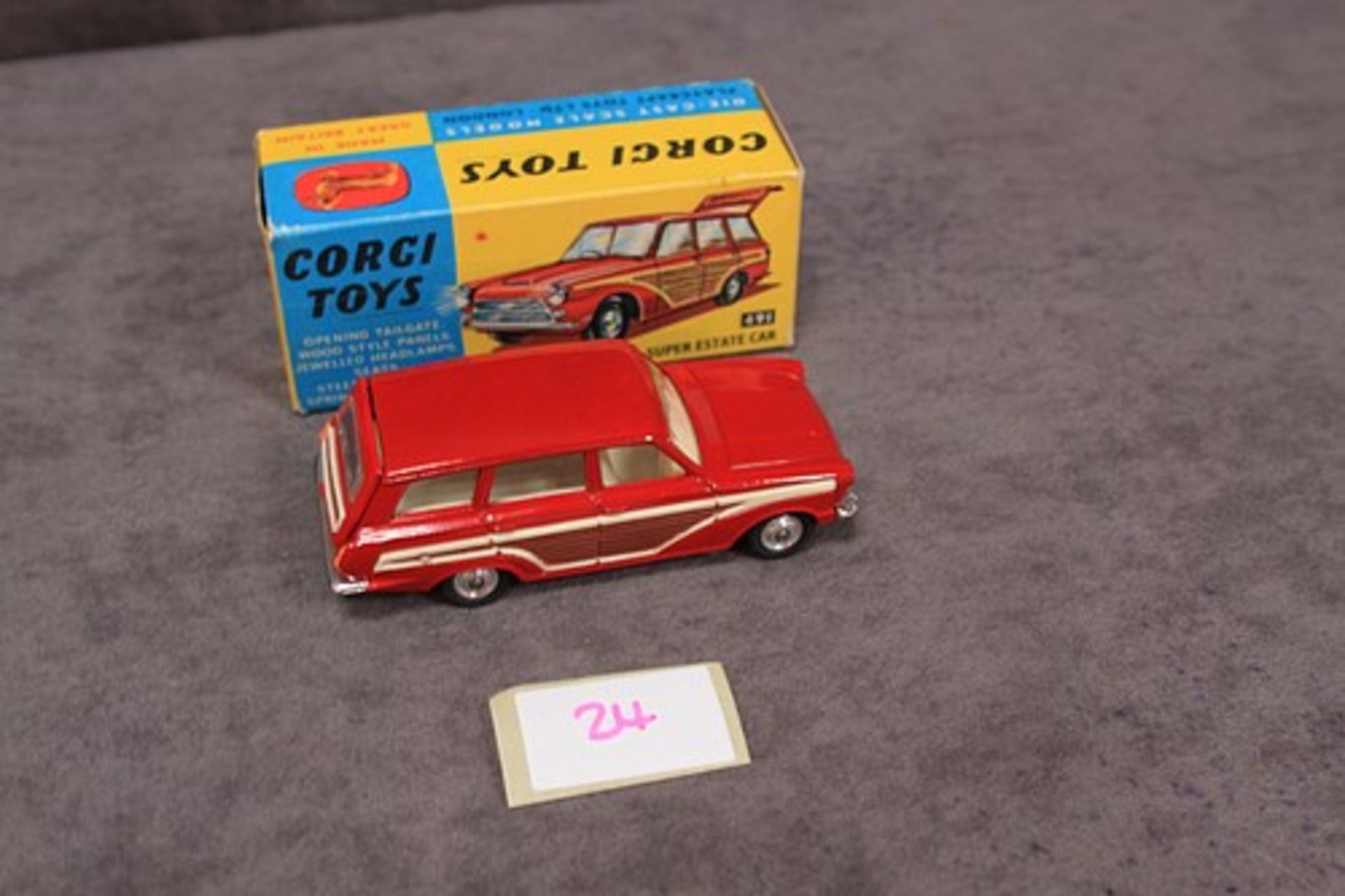 Mint Corgi Toys Diecast #491 Ford Consul Cortina Super Estate Car in red with leaflet in mint box - Image 2 of 2