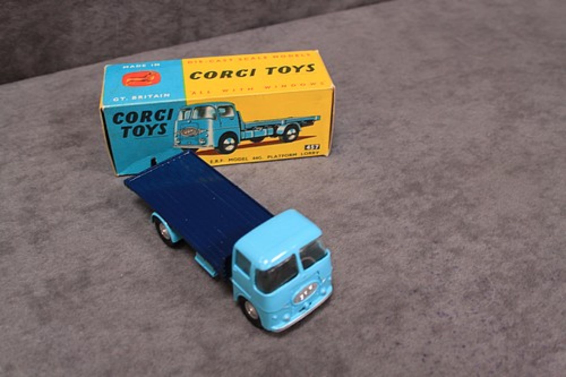Mint Corgi Toys Diecast #457 ERF model 44G Platform Lorry in a firm excellent box - Image 2 of 2