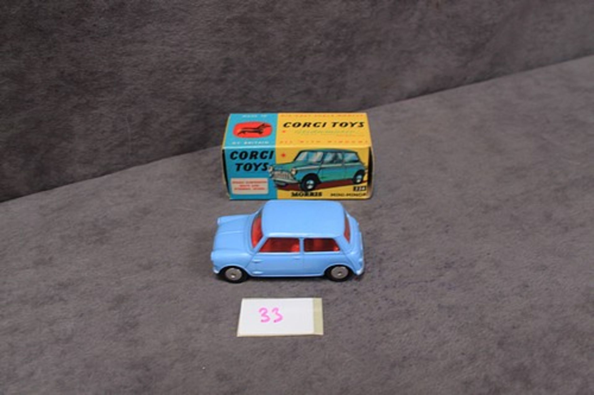 Mint Corgi Toys Diecast #226 Morris Mini Minor in pale blue in a excellent box - Image 2 of 2