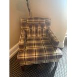 A Purple Lounge Chair With Buttons Back In Check Pattern 77 x 85 x 87cm