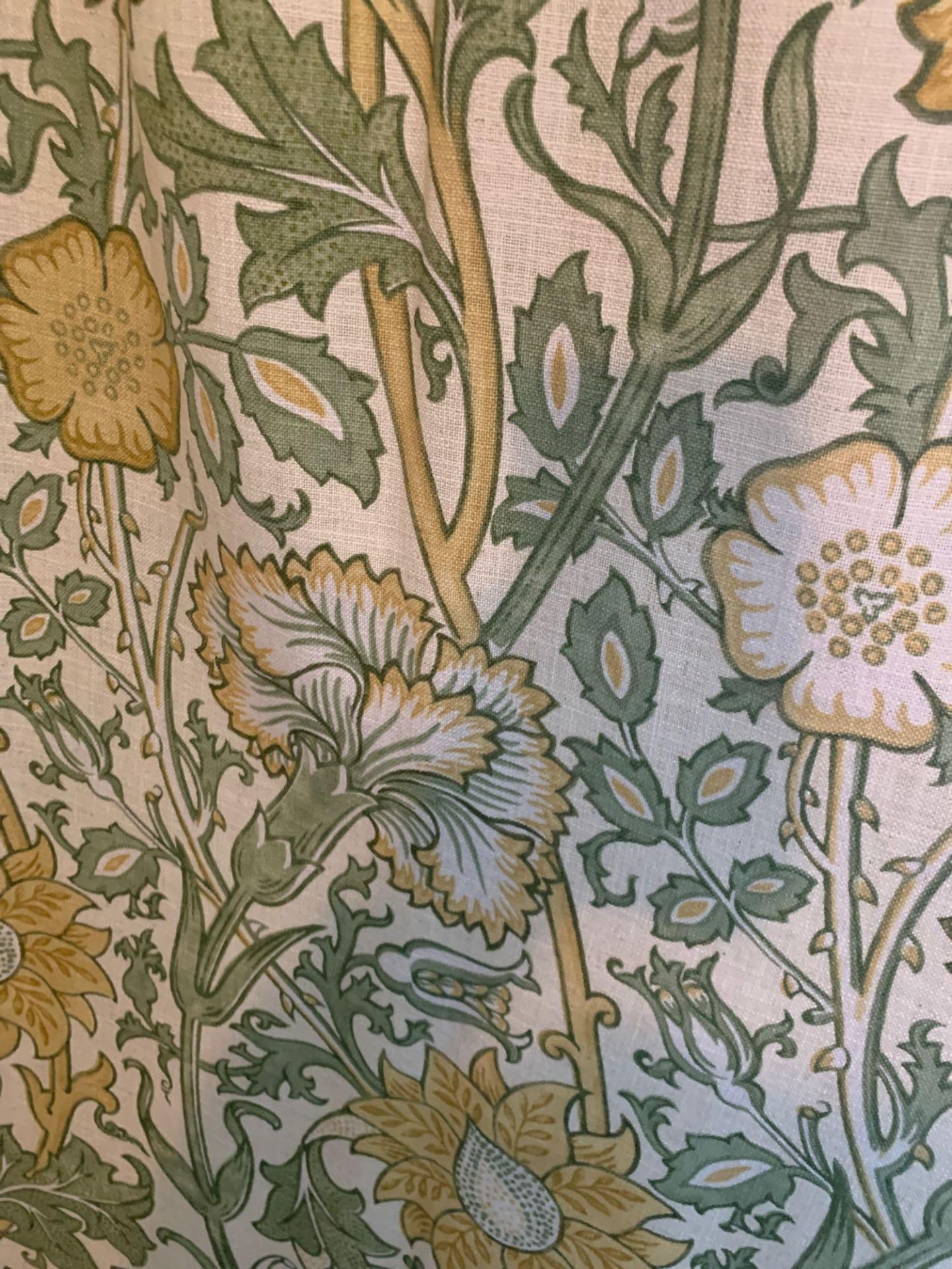 2 x Sets William Morris Fabrics Drapes Floral Pattern 250 x 311 And 250 x 170 cm - Image 3 of 3