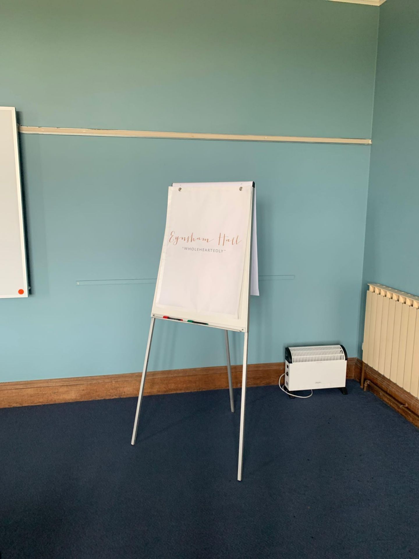 3 x Flipchart Easel Dry Erase Boards Tripod 165cm - Image 2 of 3