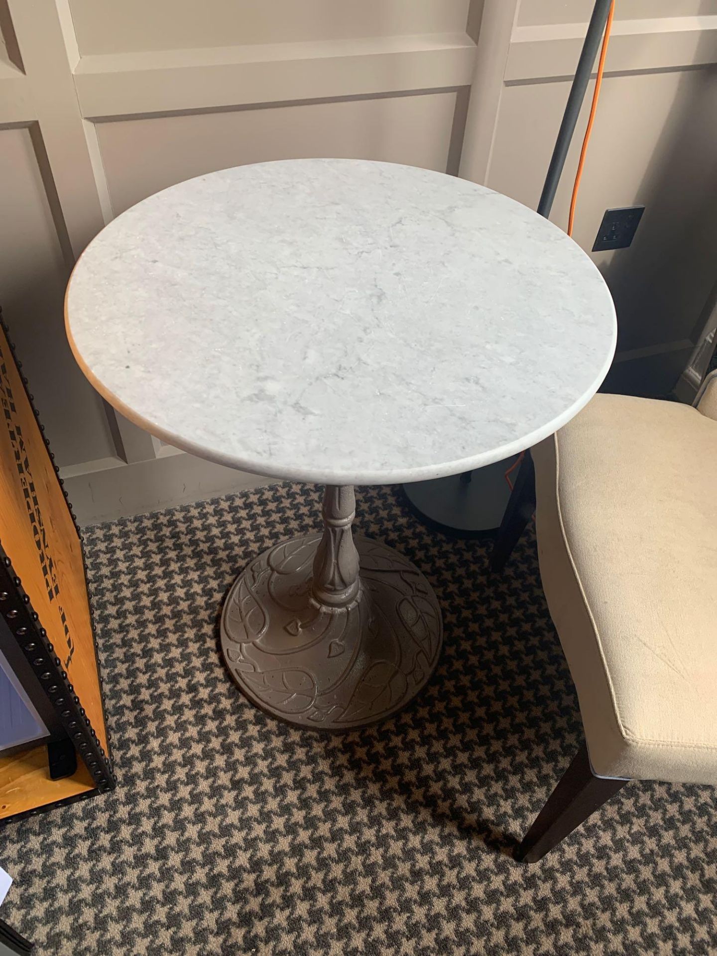 Round Cast Iron Table With White Marble Top The Base Painted Nouveau Table Base In Cast Iron 60 X - Image 2 of 3