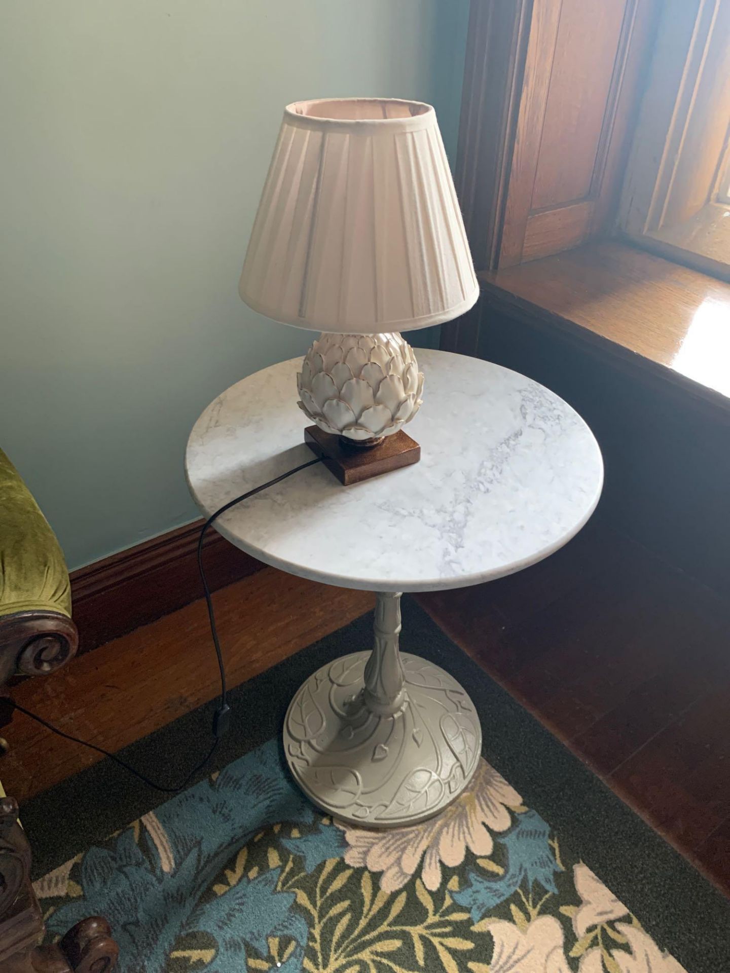 Round Cast Iron Table With White Marble Top The Base Painted Nouveau Table Base In Cast Iron 60 X