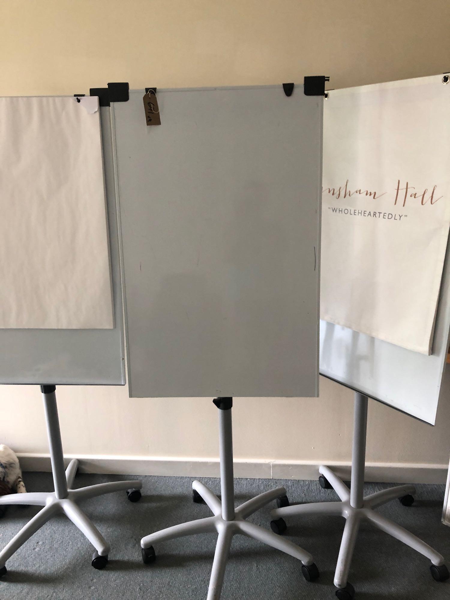 3 x Mobile Whiteboard/Flipchart Adjustable Height Stands One Times Wall Mounted Whiteboard - Image 2 of 3