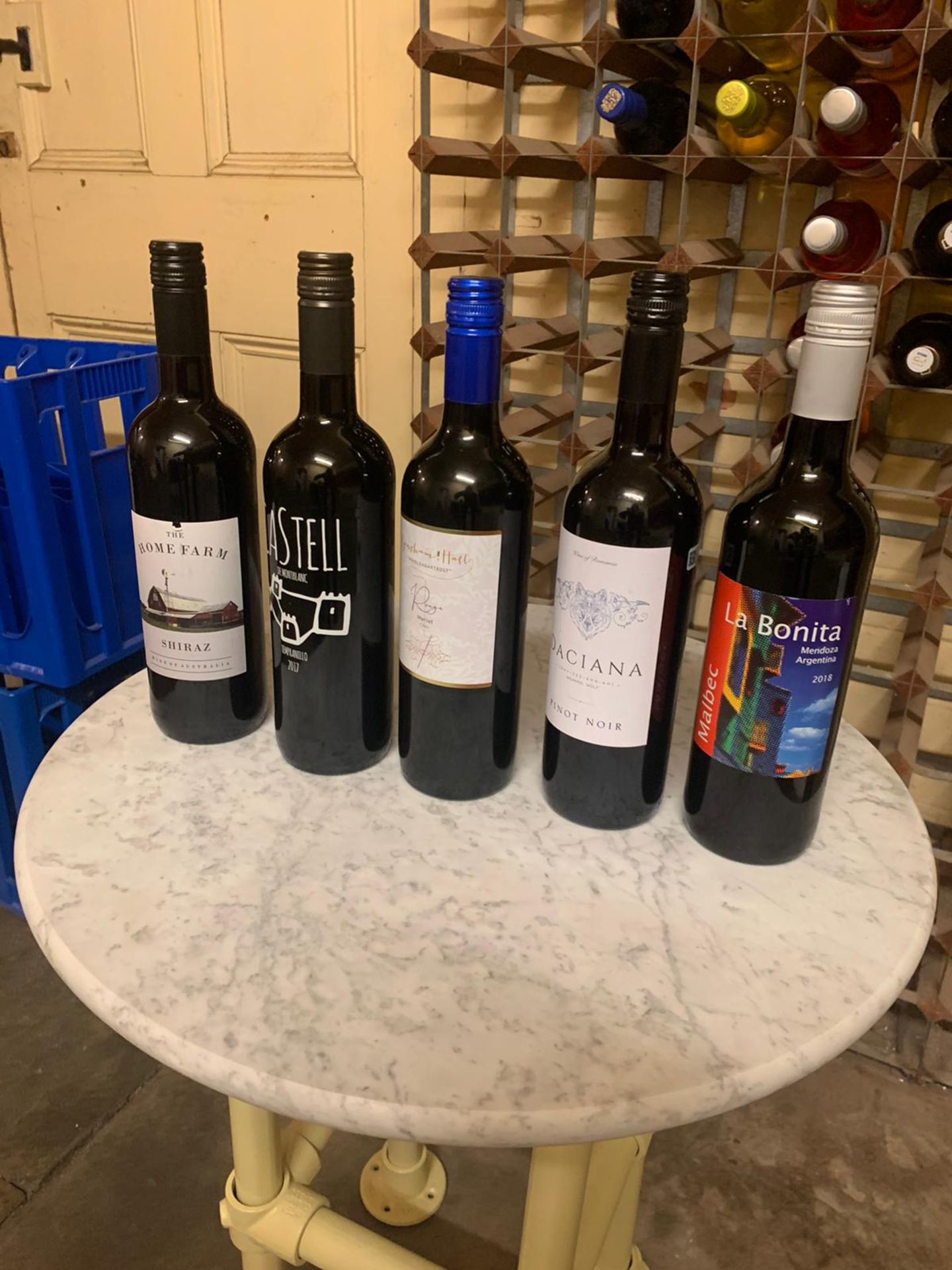 31 x sealed bottles - La Bonita Malbec Mendoza Argentina 2018 75cl