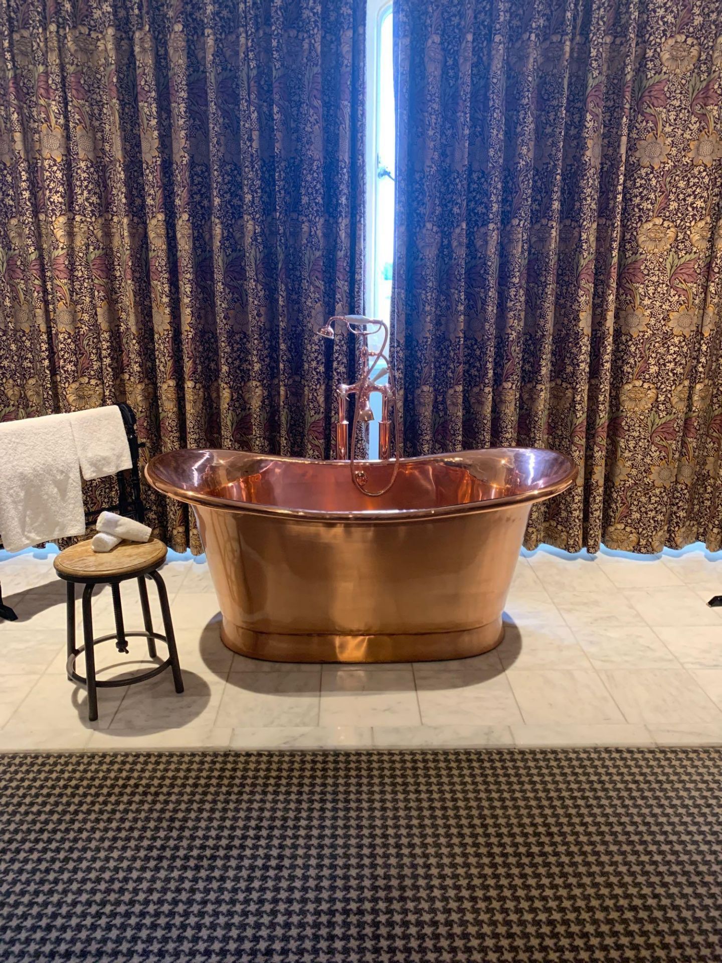 Copper Slipper Bath With Taps And Shower Polished Copper Throughout 150cm x 65cm x 64cm