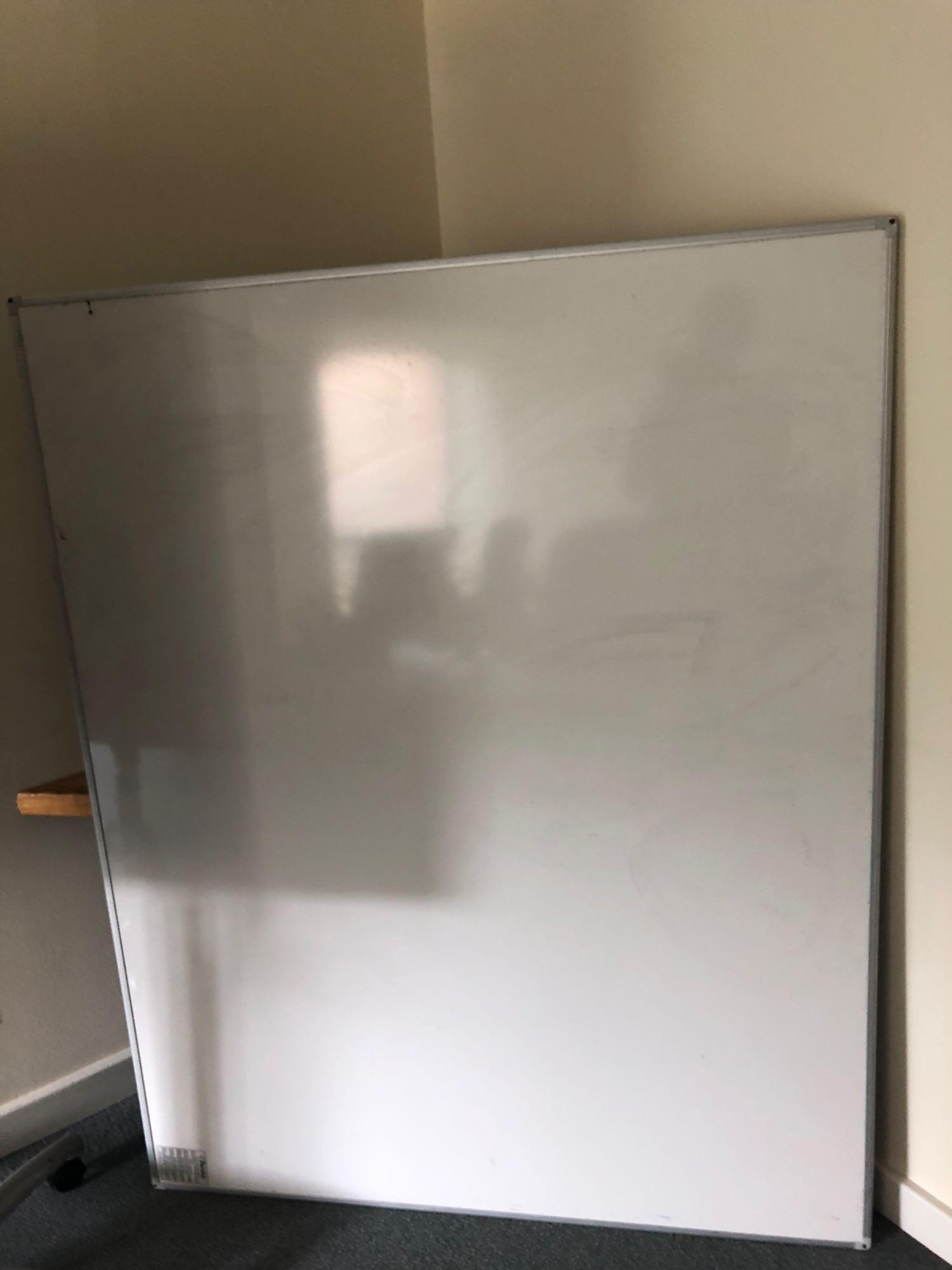 3 x Mobile Whiteboard/Flipchart Adjustable Height Stands One Times Wall Mounted Whiteboard - Image 3 of 3