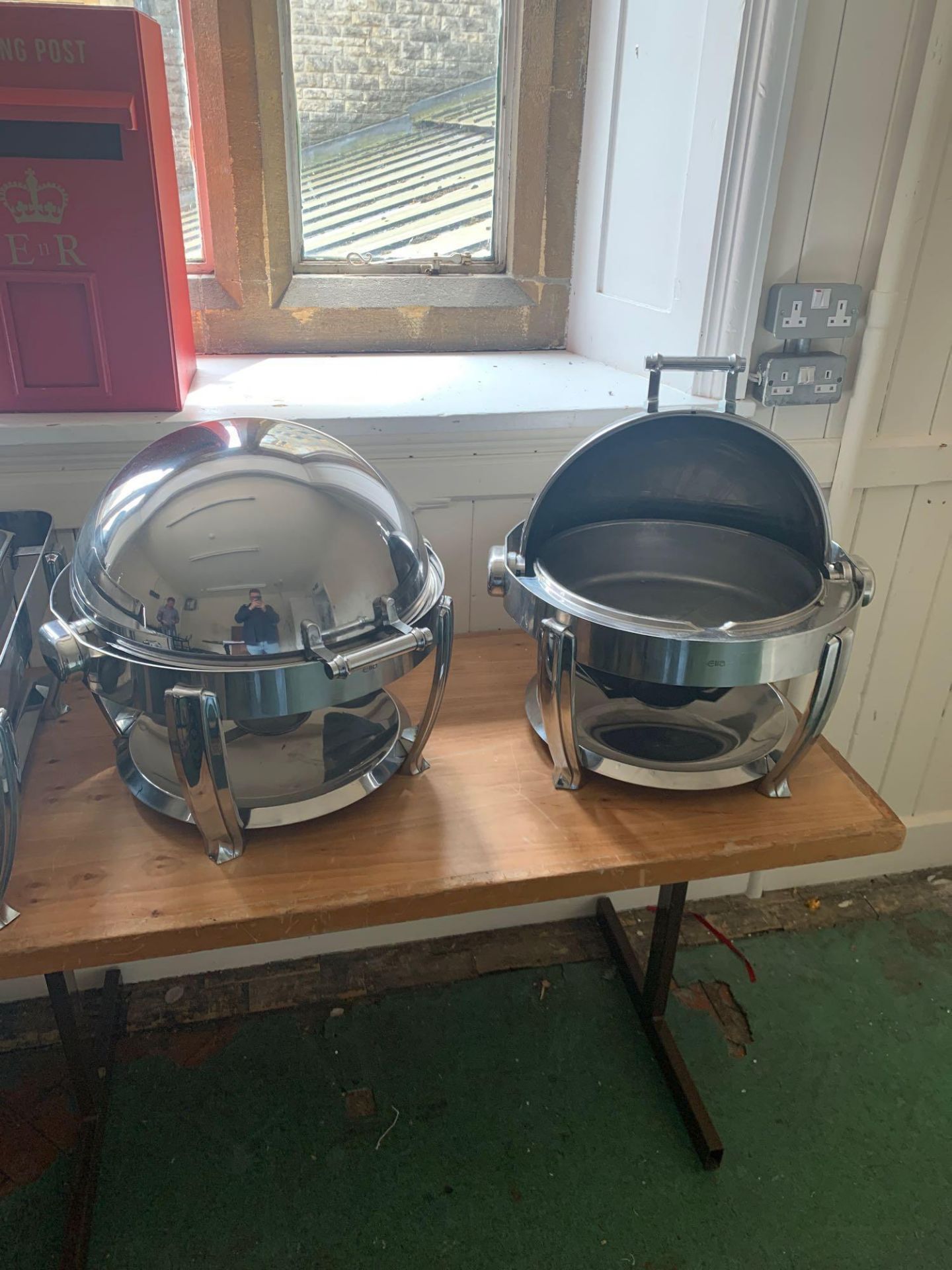 2 x Ella Chafing Pans With Roll Top Lid All Stainless Steel Round 50 cm - Image 2 of 3