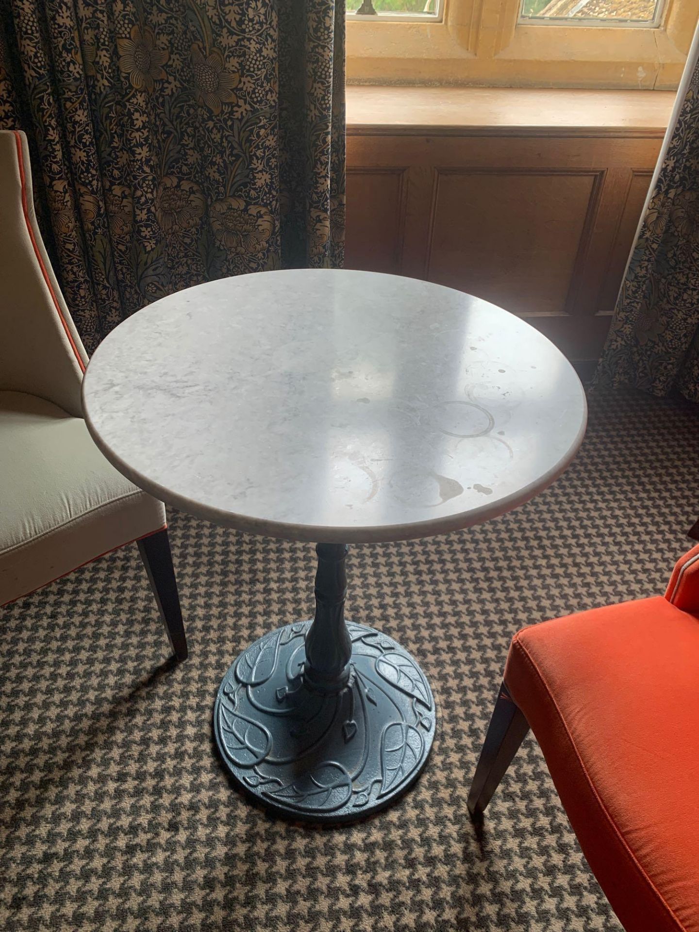 Round Cast Iron Table With White Marble Top The Base Painted NOUVEAU TABLE BASE IN CAST IRON 60 x - Image 5 of 5