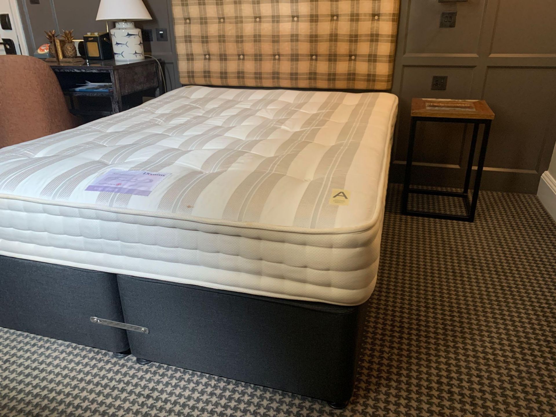 Hospitality Contract King Size Divan Bed Mattress And Headboard Sold With Cushions And Throw 200 x - Image 2 of 3