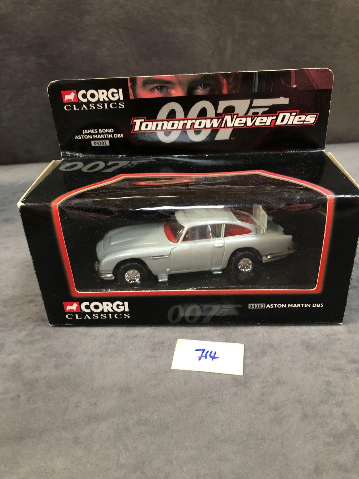 Corgi Classics 04302 James Bond 007 Tomorrow Never Dies Aston Martin Dbs In Box